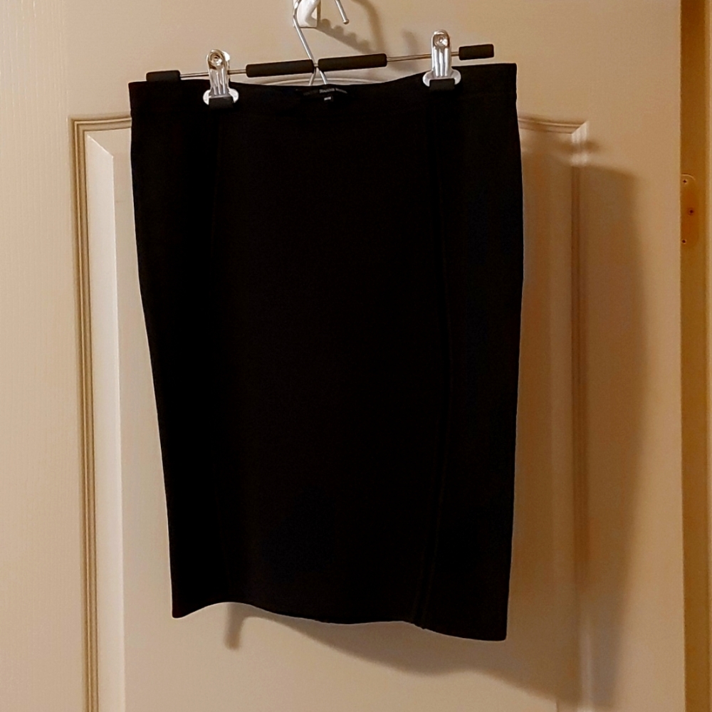 Black stretch pencil skirt